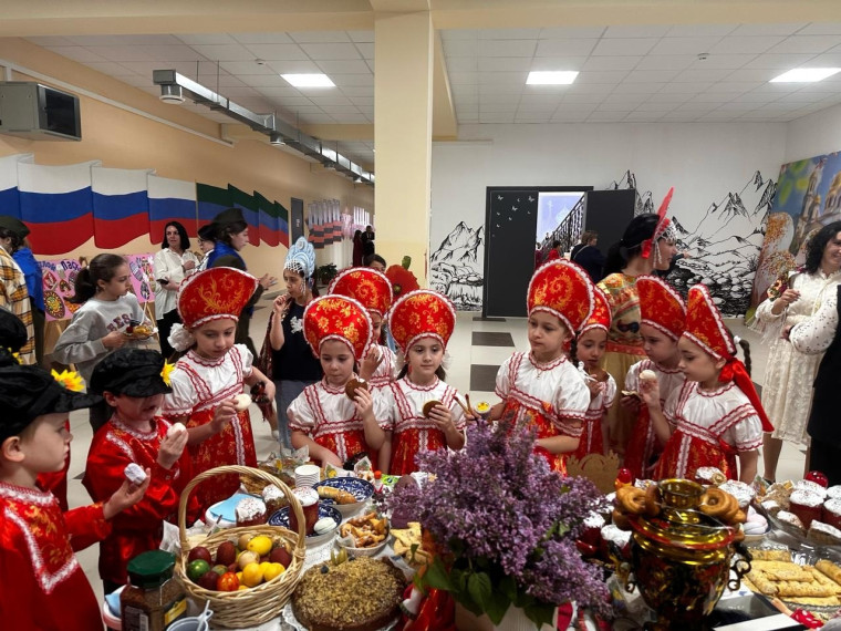 Пасха — один из главных христианских праздников, который отмечается верующими во всём мире.